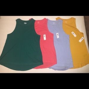 Bundle of 4 NWT Old Navy Tanks